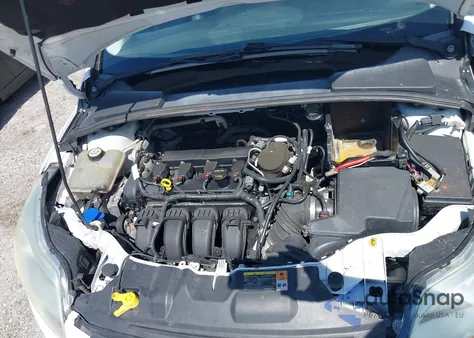 2013 Ford Focus Se z USA, uszkodzony, nr VIN 1FADP3F26DL259223